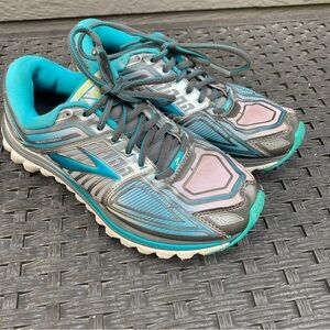 Brooks G13 super DNA running shoes Women’s Size‎ 6 Aqua Silver